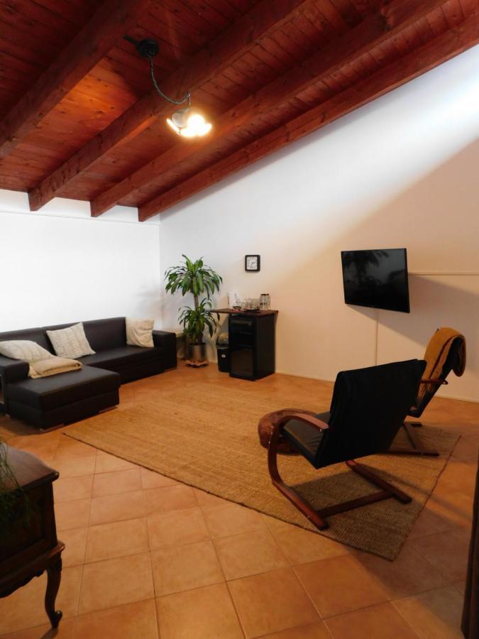 Mountain Vista Suites Zărneşti Bagian luar foto